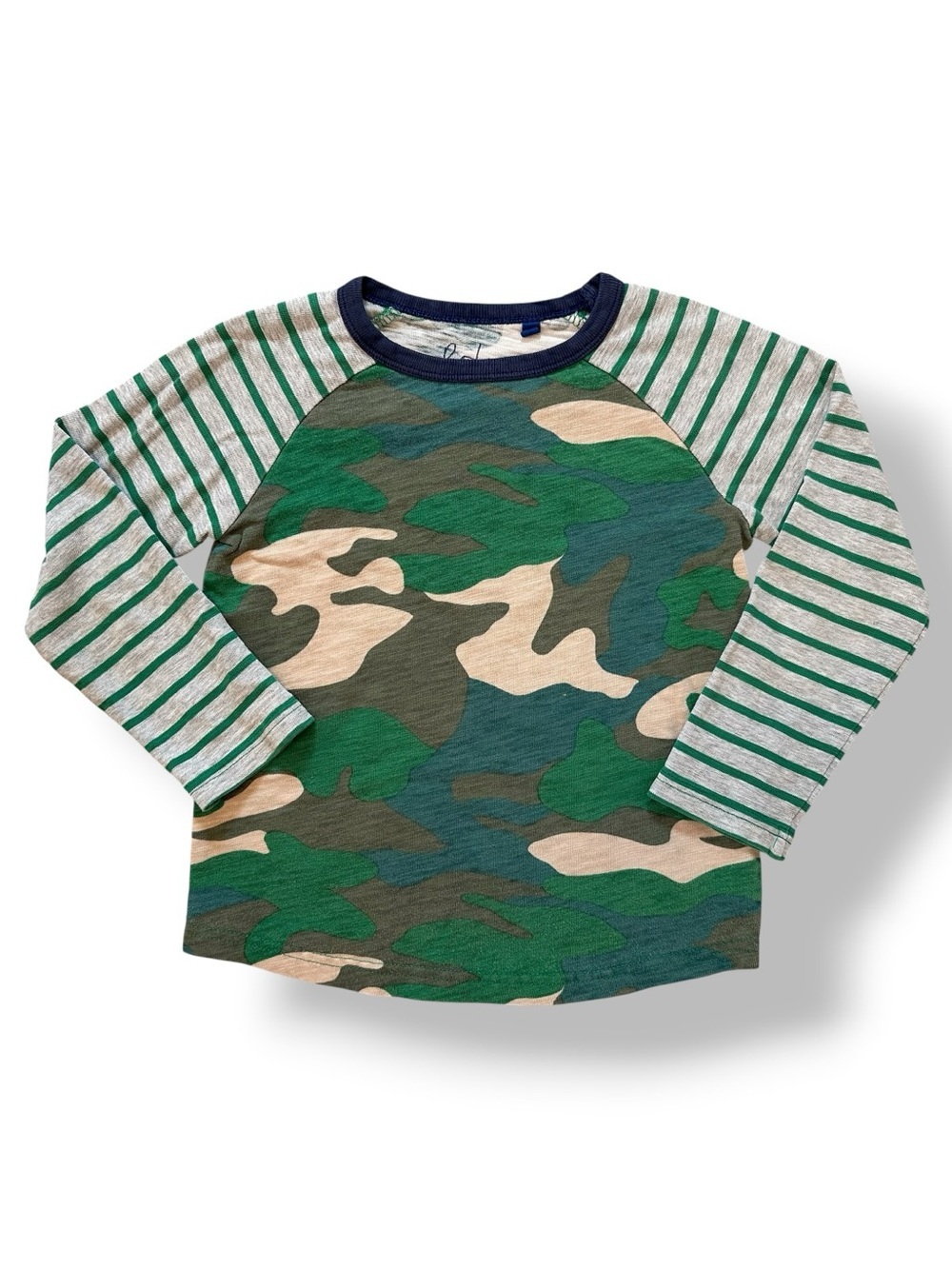 Mini Boden | Camouflage Long Sleeve Raglan Tee (5-6)